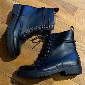 Women’s black combat boots size 8